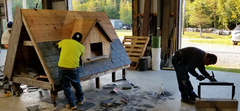 Slate Roof Installation Introductory Course for N. W. Martin employees, September 20, 2023 Slate Roof Installation Introductory Course for N. W. Martin employees, September 20, 2023